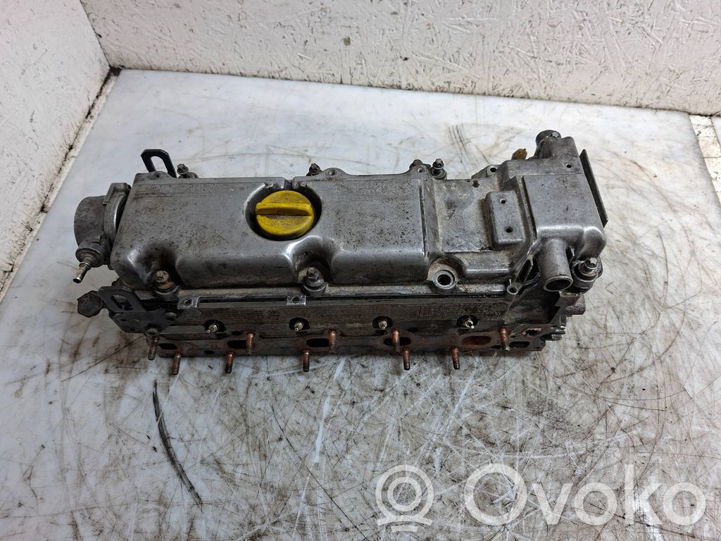 Opel Zafira A Engine head 