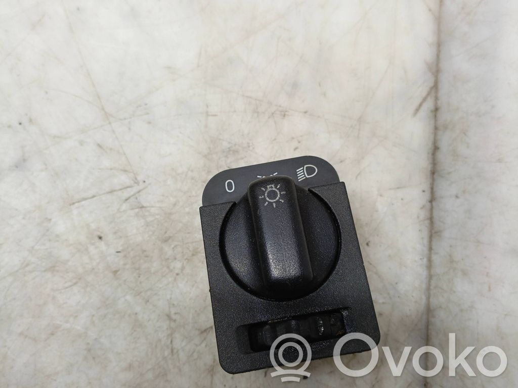 Opel Vectra C Light switch 