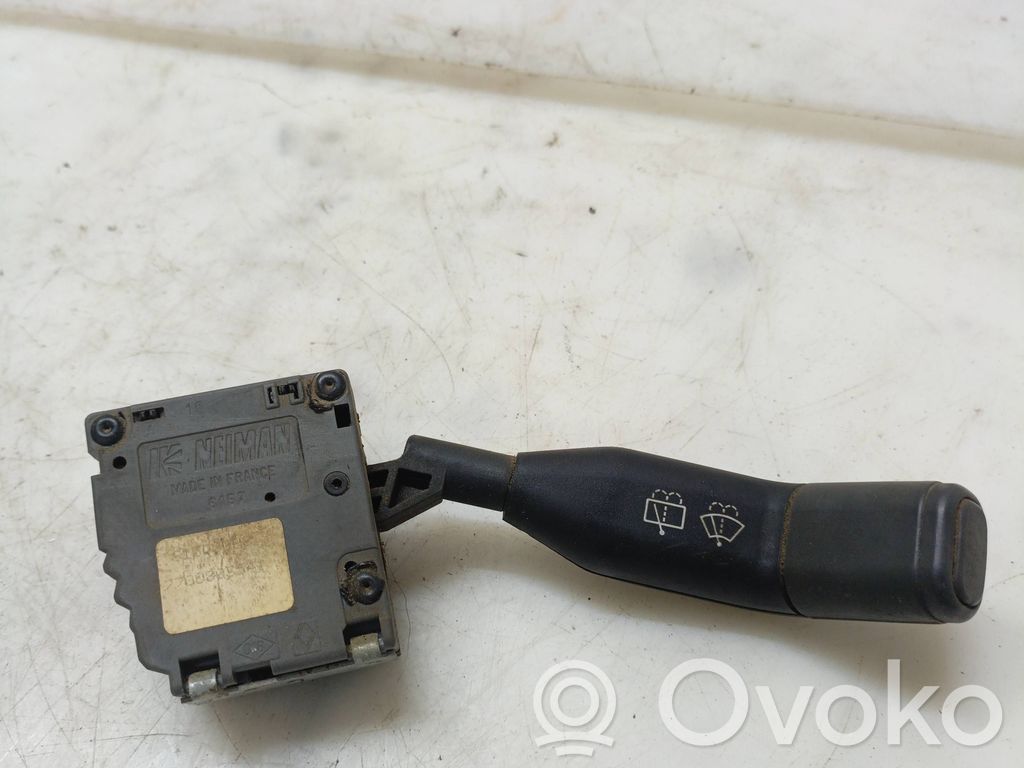 Renault 19 Wiper control stalk 