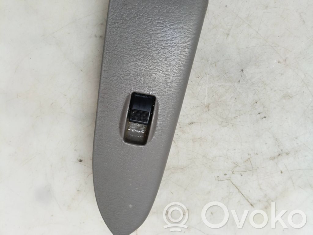 Mazda Premacy Electric window control switch 