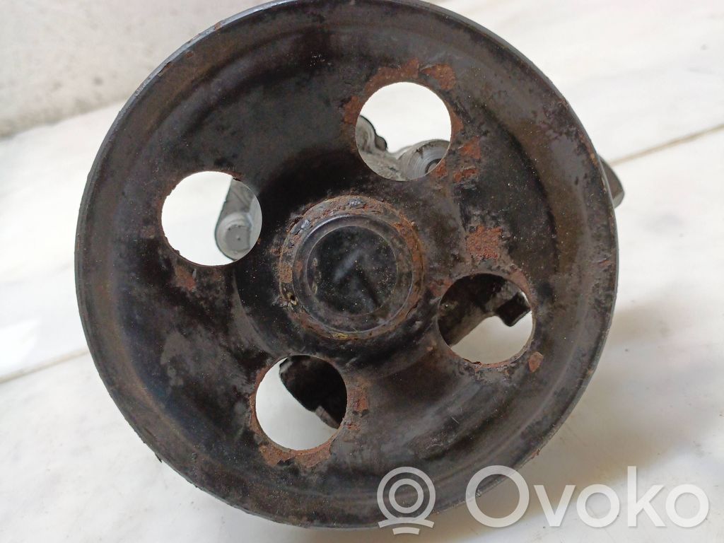 Hyundai Sonata Ohjaustehostimen pumppu 