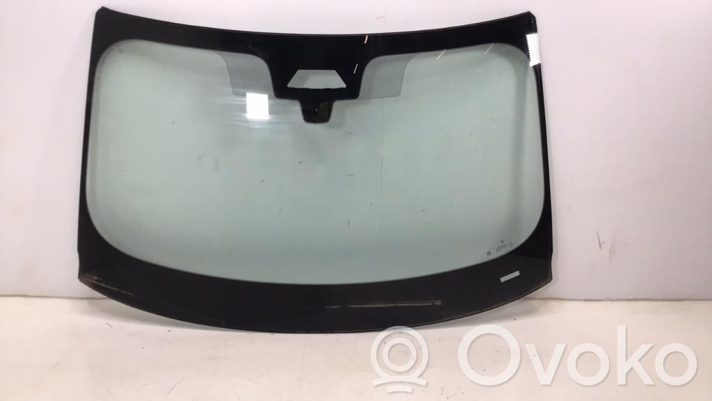 BMW XM Front windscreen/windshield window 