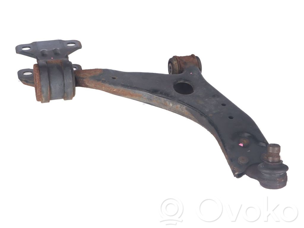 Ford Focus Front lower control arm/wishbone 