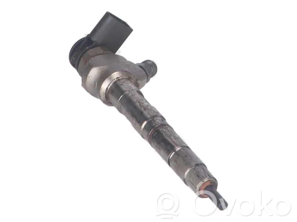 Inyector de combustible   04L130277BE