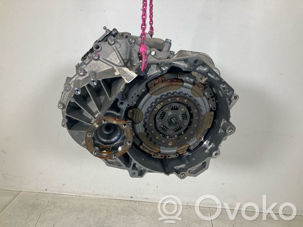 Volkswagen T-Cross Cutie de viteze automată 