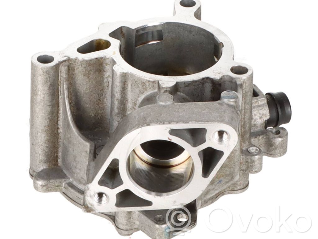 Volkswagen Golf VII Alipainepumppu 