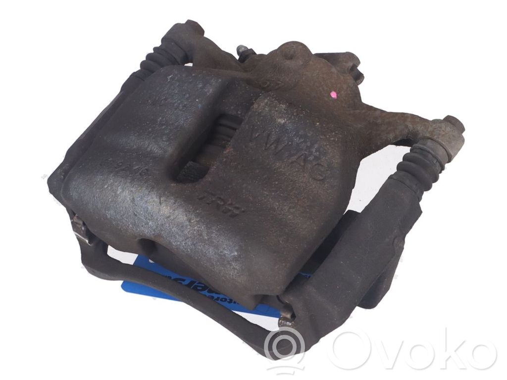 Seat Leon (5F) Etujarrusatula 