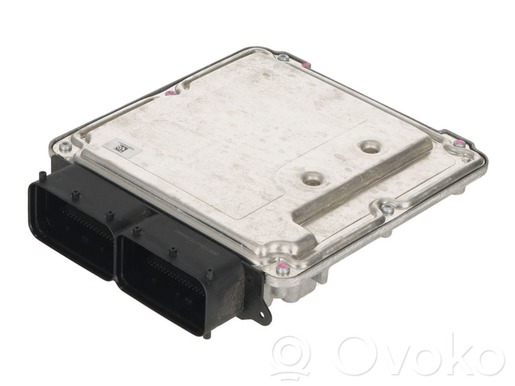 Volkswagen Touran II Engine control unit/module 