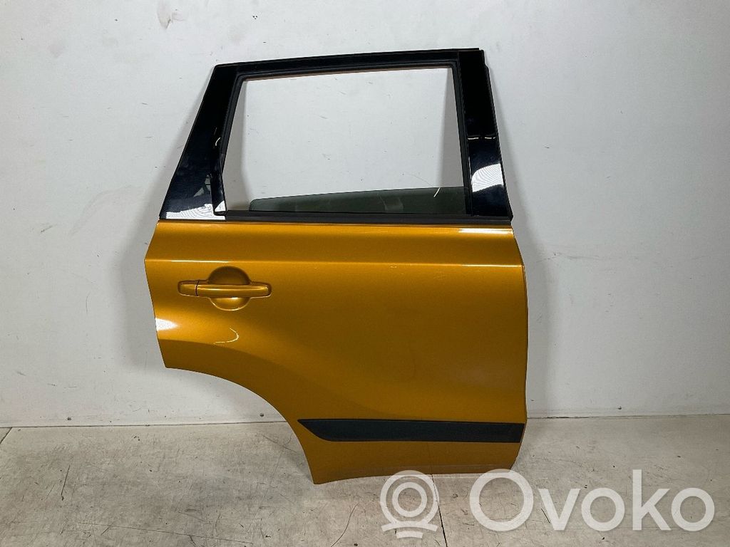 Suzuki Vitara (LY) Puerta trasera 
