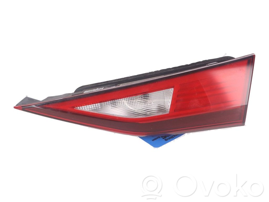 Audi A3 8Y Lampă spate în capacul portbagajului 