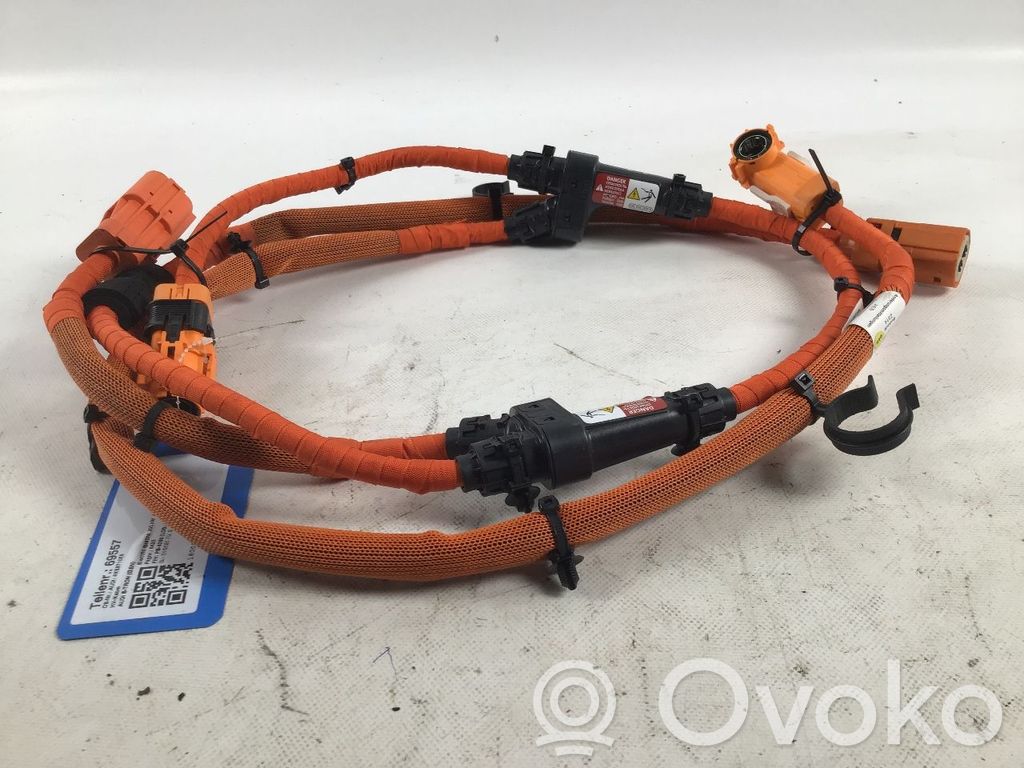Audi e-tron High voltage cable 