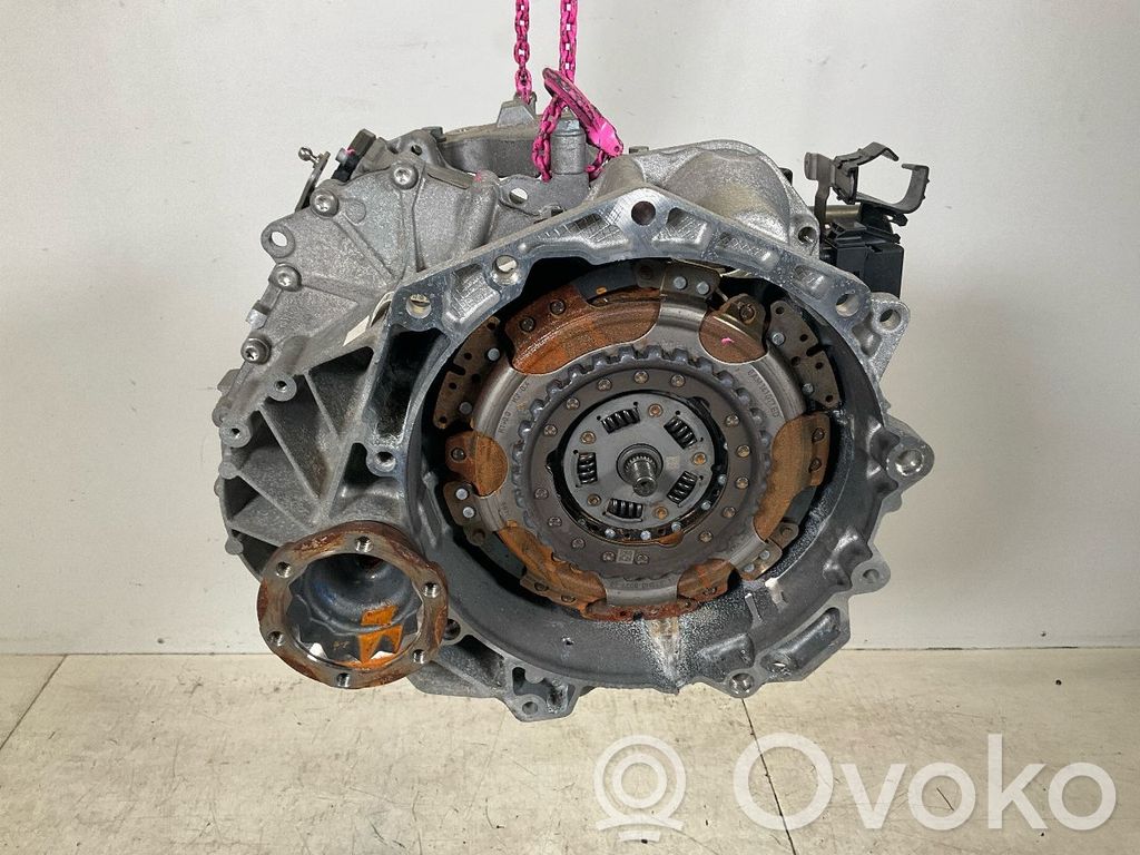 Volkswagen Taigo Cutie de viteze automată 