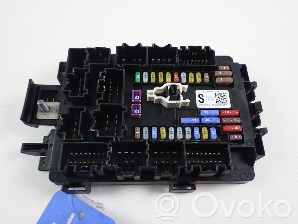 Tesla Model S Fuse module 