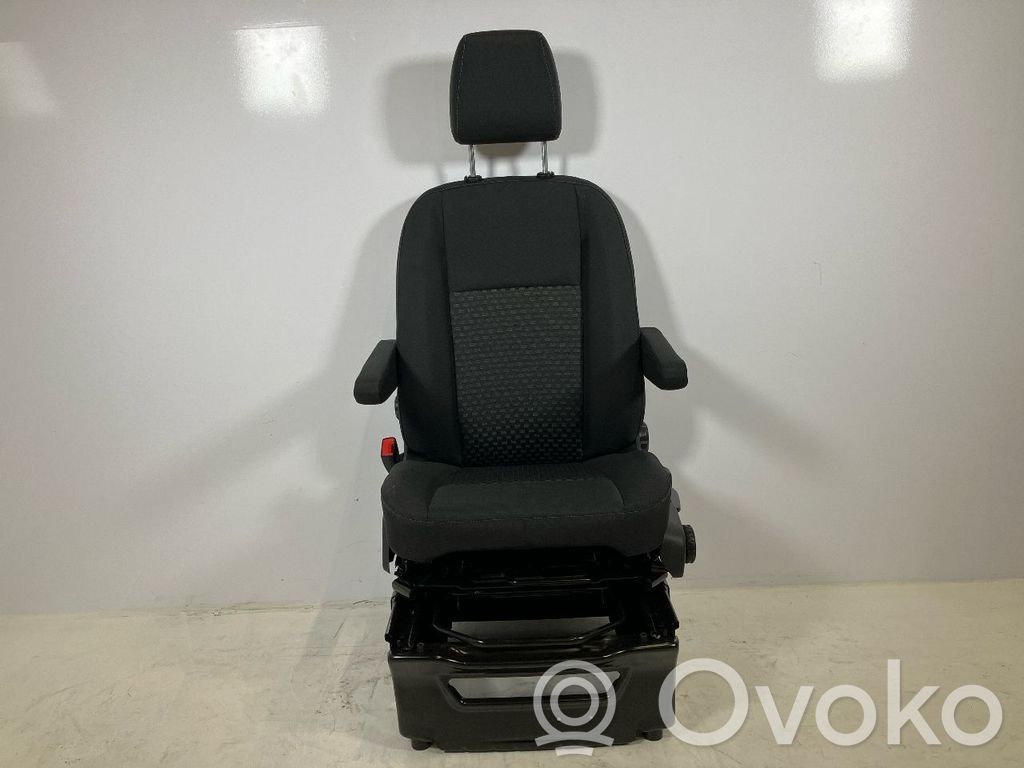 Ford Transit Kuljettajan istuin 