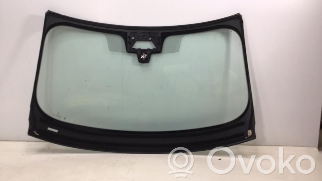 BMW XM Front windscreen/windshield window 