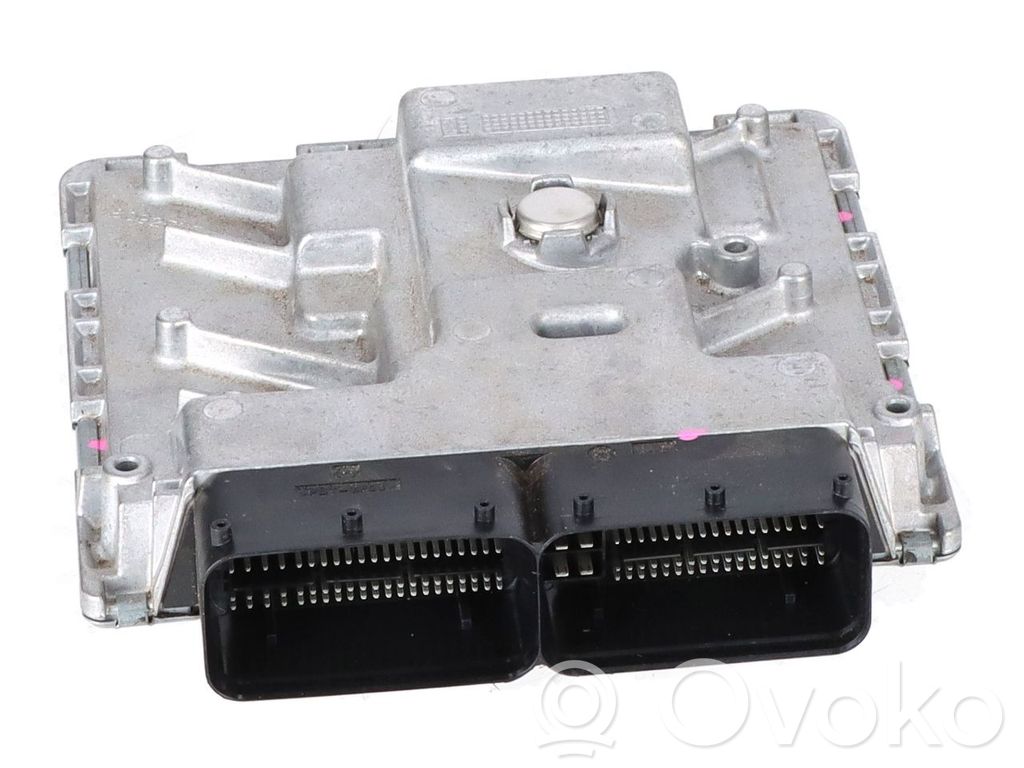 Engine control unit/module   06L907425F