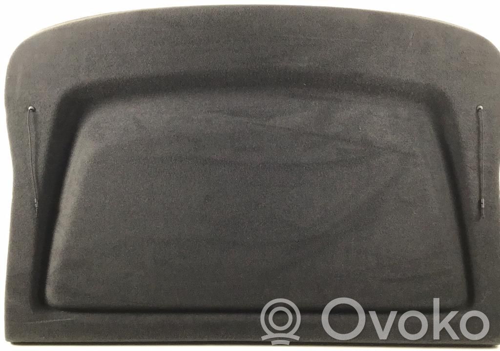 Volkswagen ID.4 Hattuhylly 