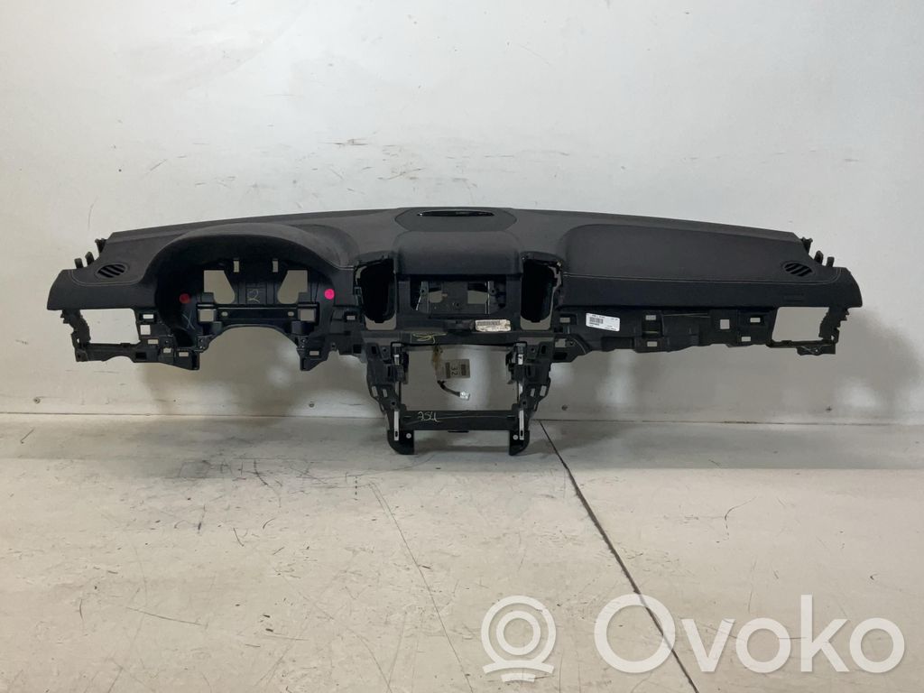 Mercedes-Benz GLE AMG (W166 - C292) Panel de instrumentos 