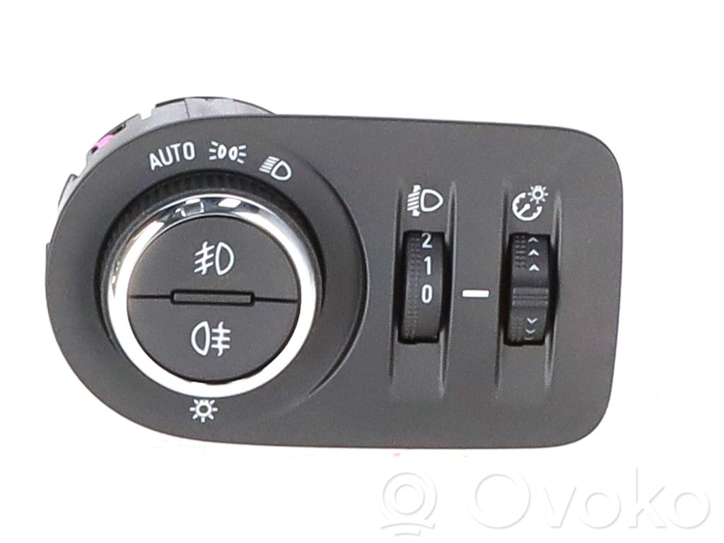 Opel Astra K Light switch 