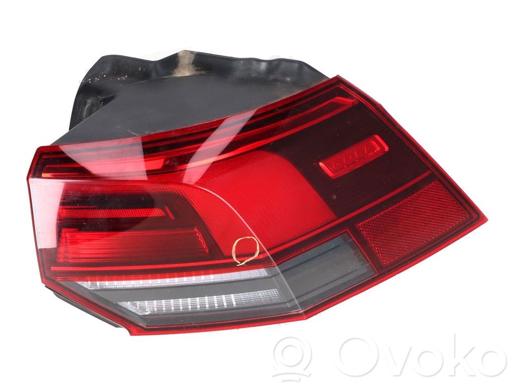 Volkswagen Golf VIII Lampa tylna