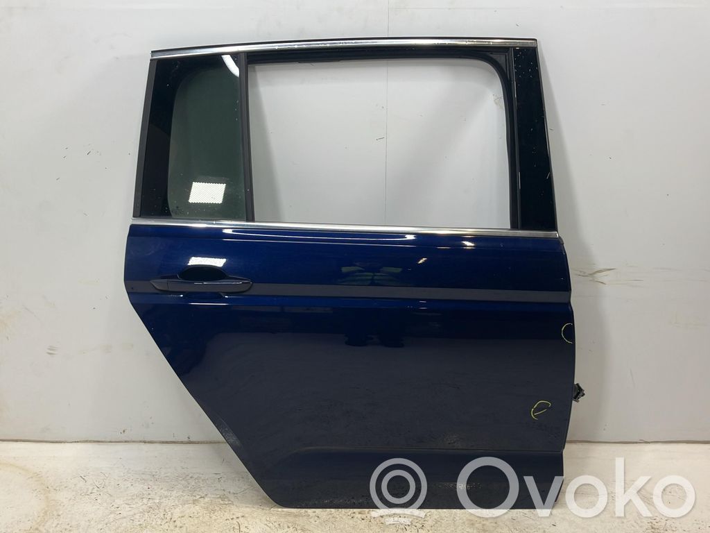 Volkswagen Touran II Puerta trasera