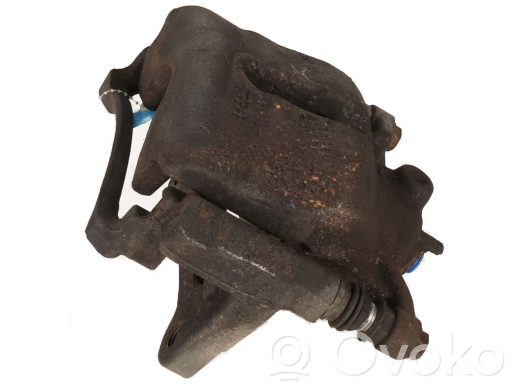 Etujarrusatula   8V0615124A