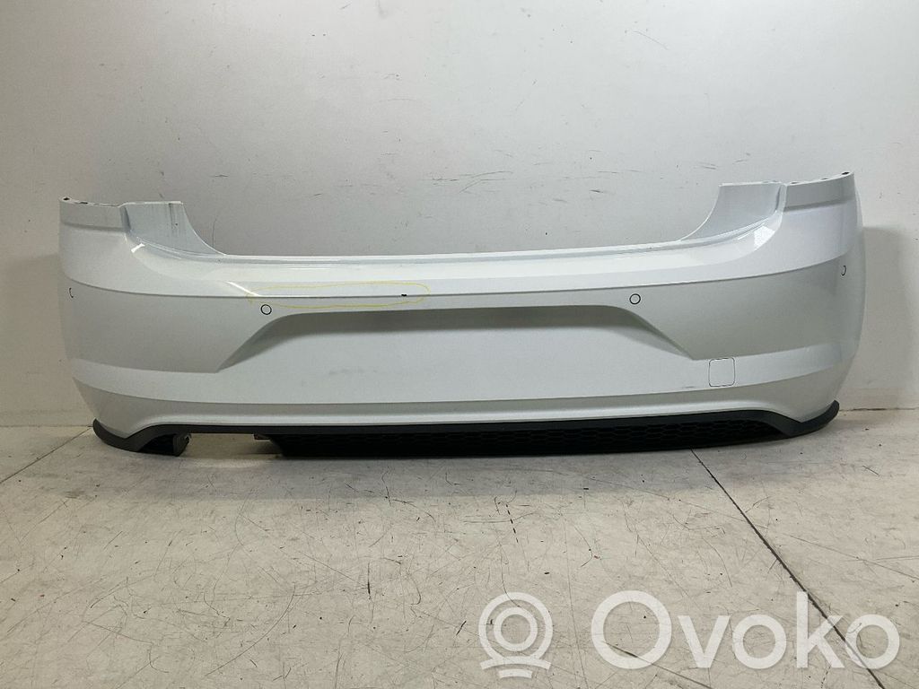 Volkswagen Polo VI Parachoques