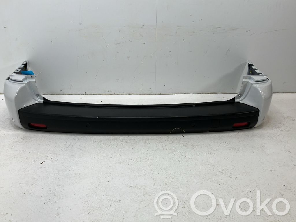 Opel Vivaro Bamperis 