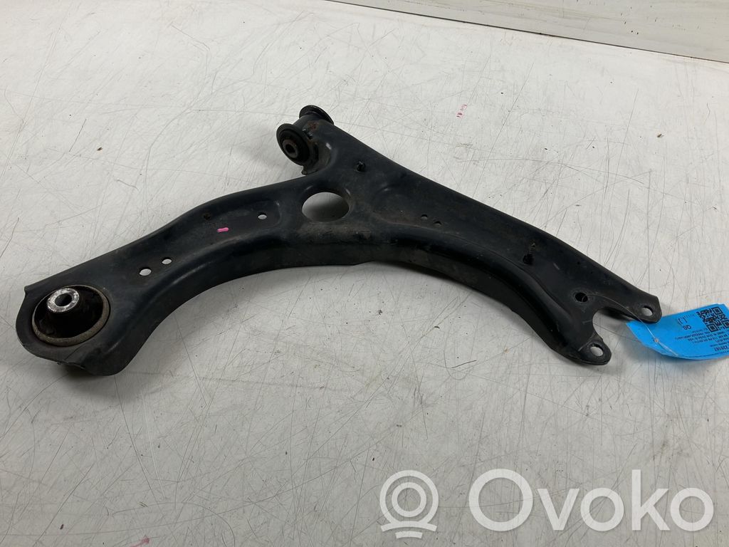 Seat Arona Basculă inferioară față 