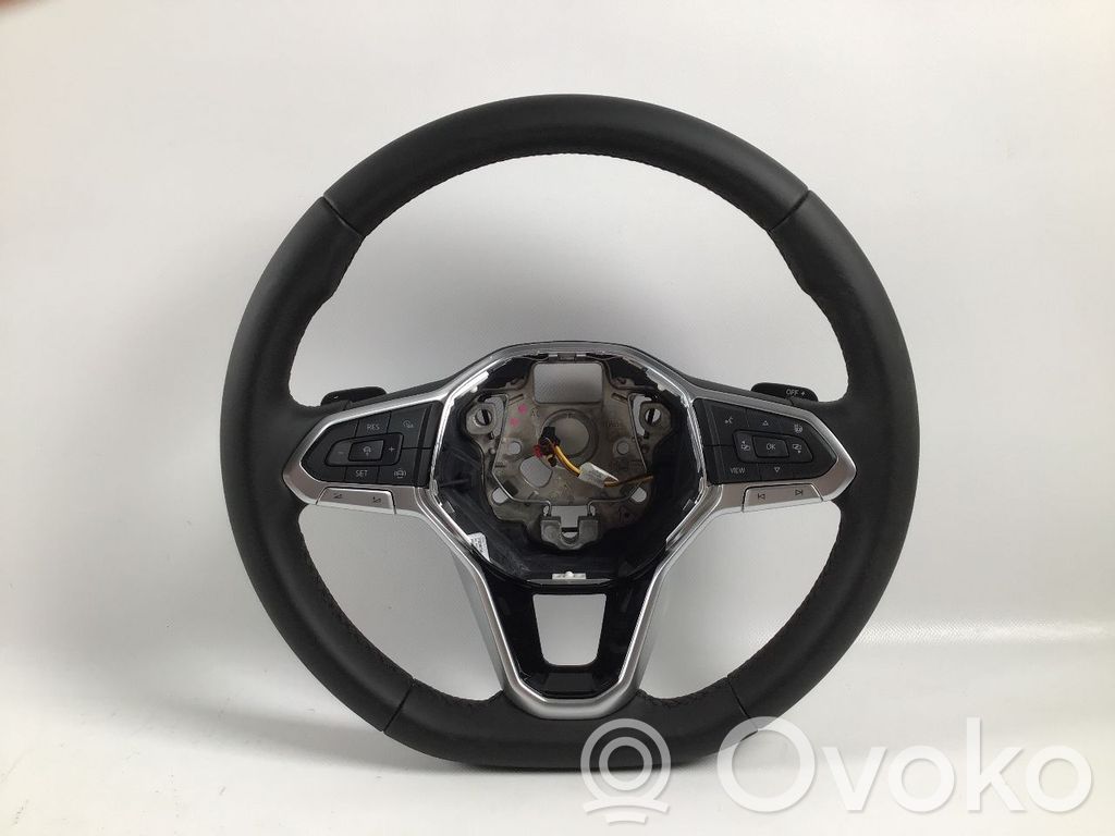 Volkswagen Golf VIII Ohjauspyörä