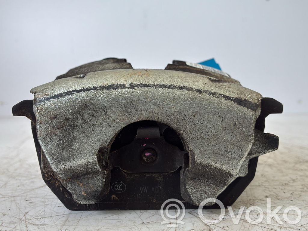 Volkswagen Taigo Pinza del freno anteriore 