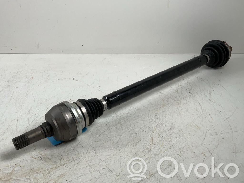 Volkswagen PASSAT B8 Eje de transmisión (juego)
