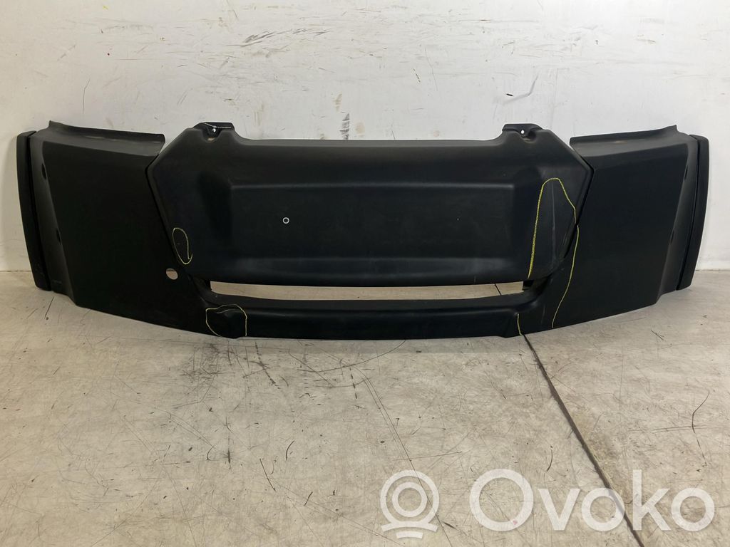 Toyota Avensis T250 Paraurti anteriore 