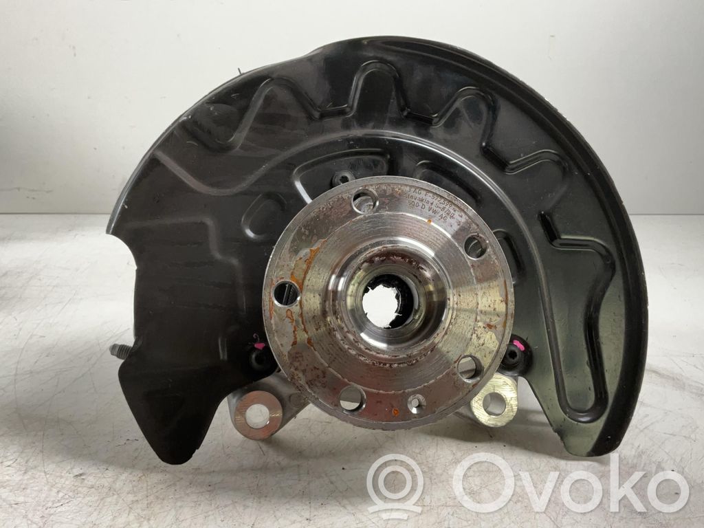 Volkswagen Golf VII Fuso a snodo con mozzo ruota anteriore 