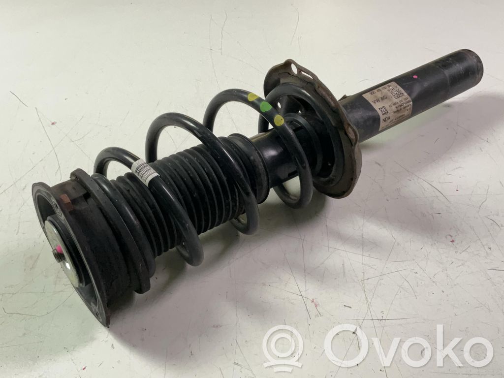 Volkswagen PASSAT B8 Ammortizzatore anteriore con molla elicoidale