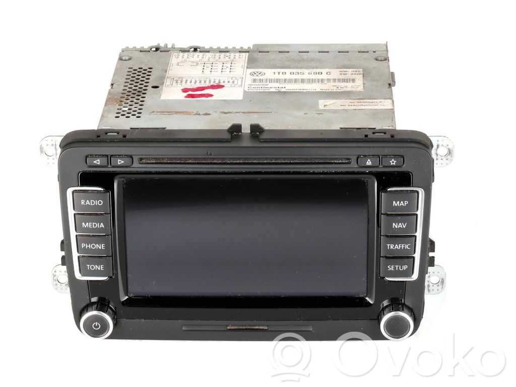 Volkswagen PASSAT B7 Radio / CD-Player / DVD-Player / Navigation 