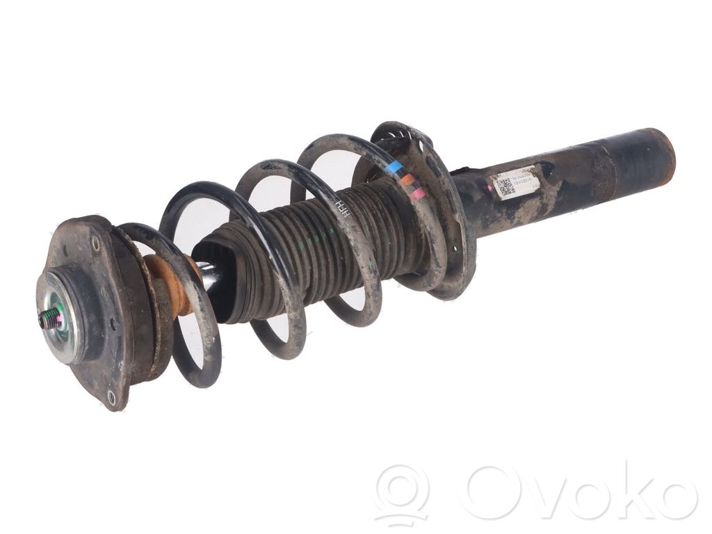 Volkswagen Eos Amortyzator osi przedniej ze sprężyną