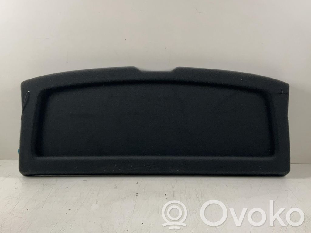 Volkswagen Polo VI Hattuhylly 