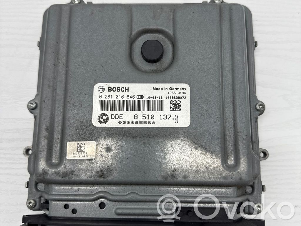 BMW 5 F10 F11 Engine control unit/module 