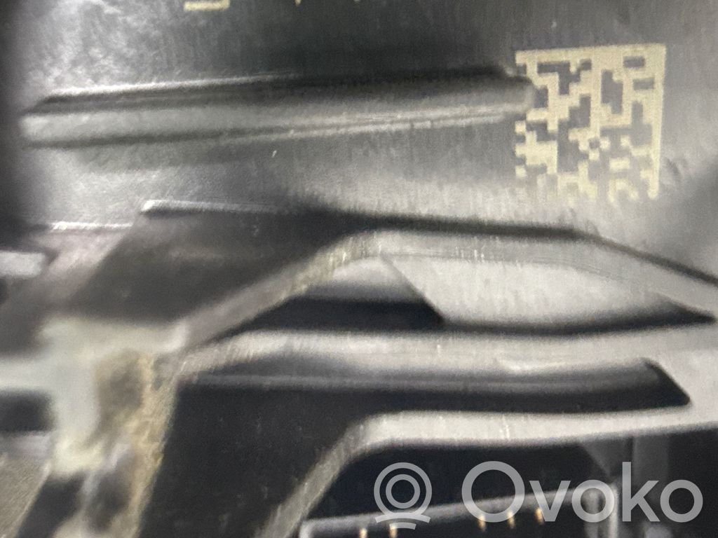 Front door lock   720214