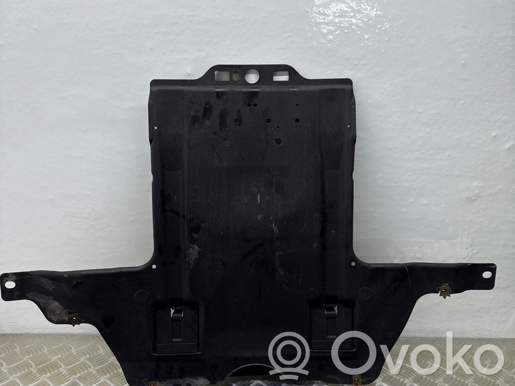 Toyota Auris E180 Engine splash shield/under tray 