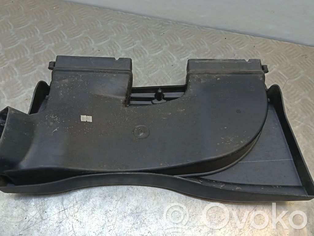 BMW 3 E92 E93 Air intake duct part 