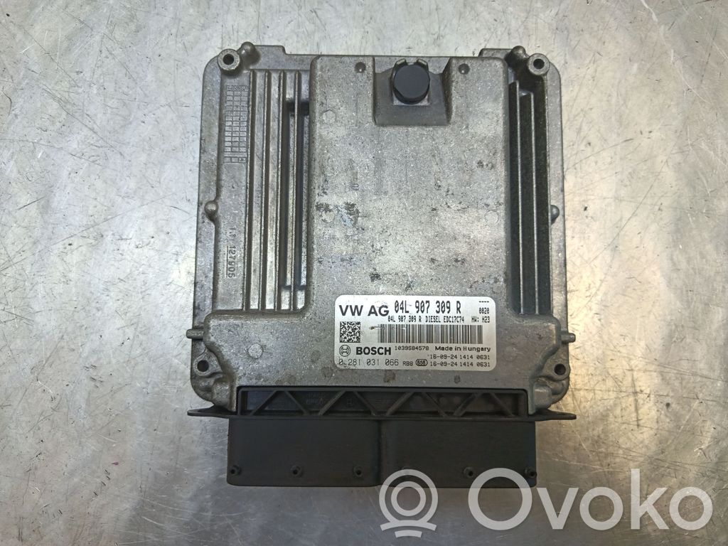 Skoda Superb B8 (3V) Engine control unit/module 