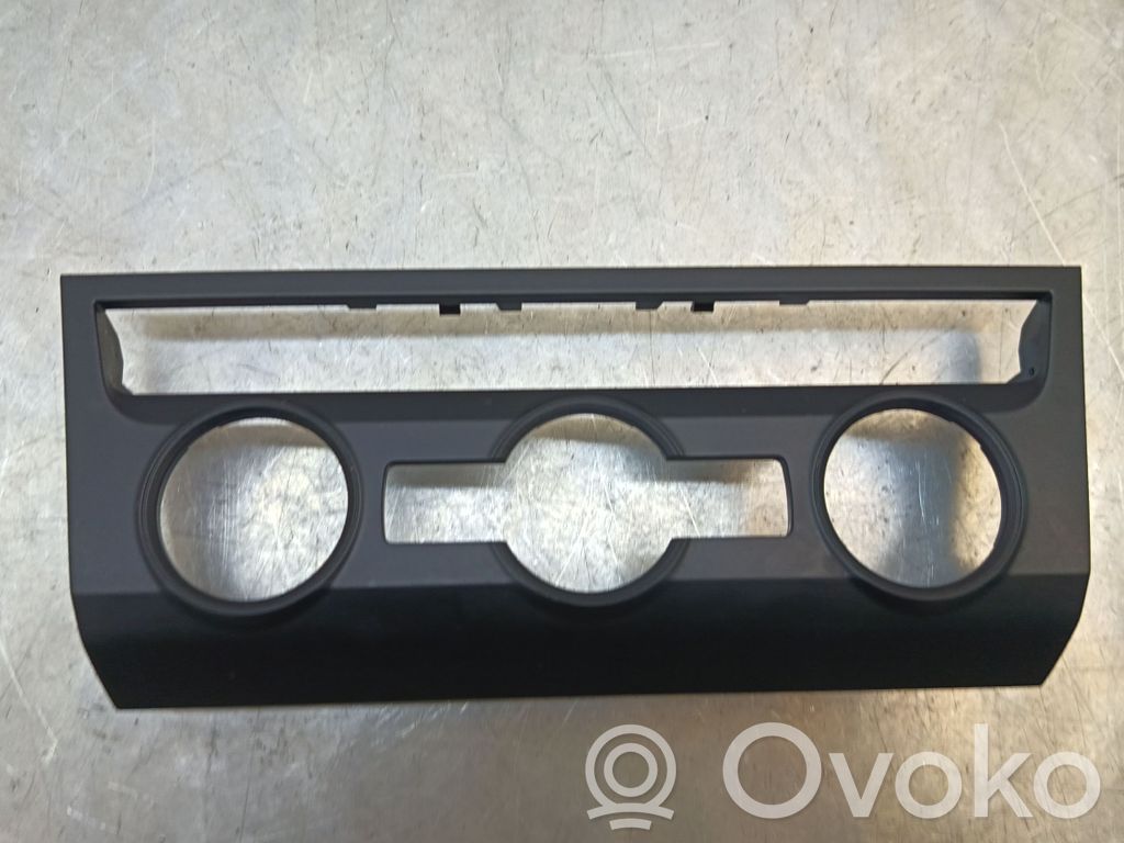 Skoda Superb B8 (3V) Console centrale, commande chauffage/clim 