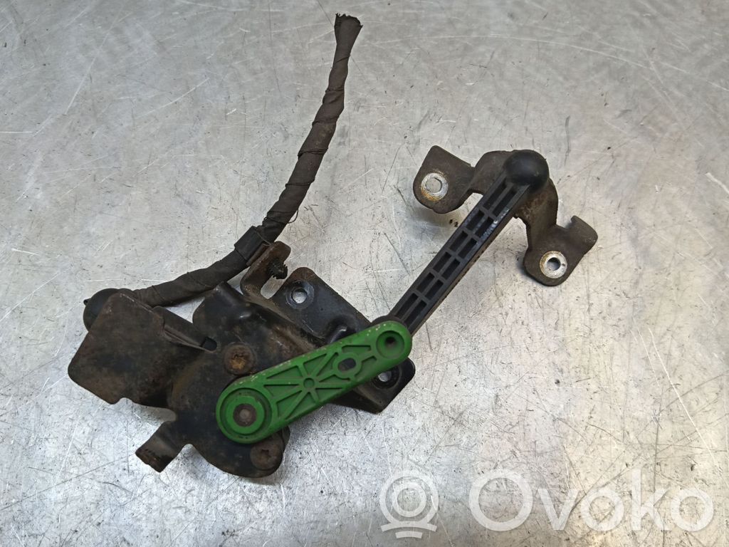 Skoda Superb B8 (3V) Headlight/headlamp level sensor 