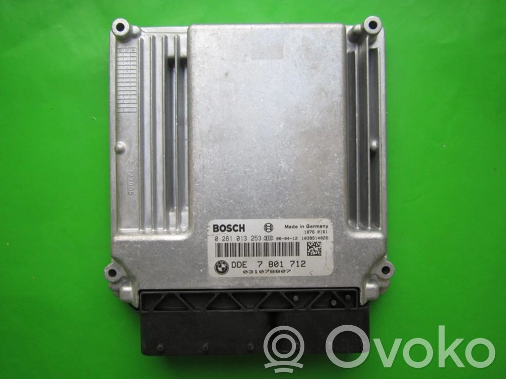 Unité de commande, module ECU de moteur   DDE7801712,0281013253