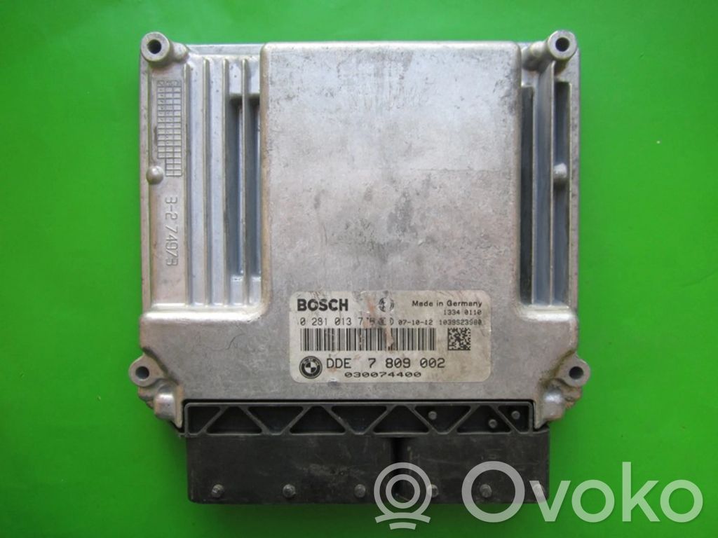 BMW 1 E81 E87 Motorsteuergerät ECU 