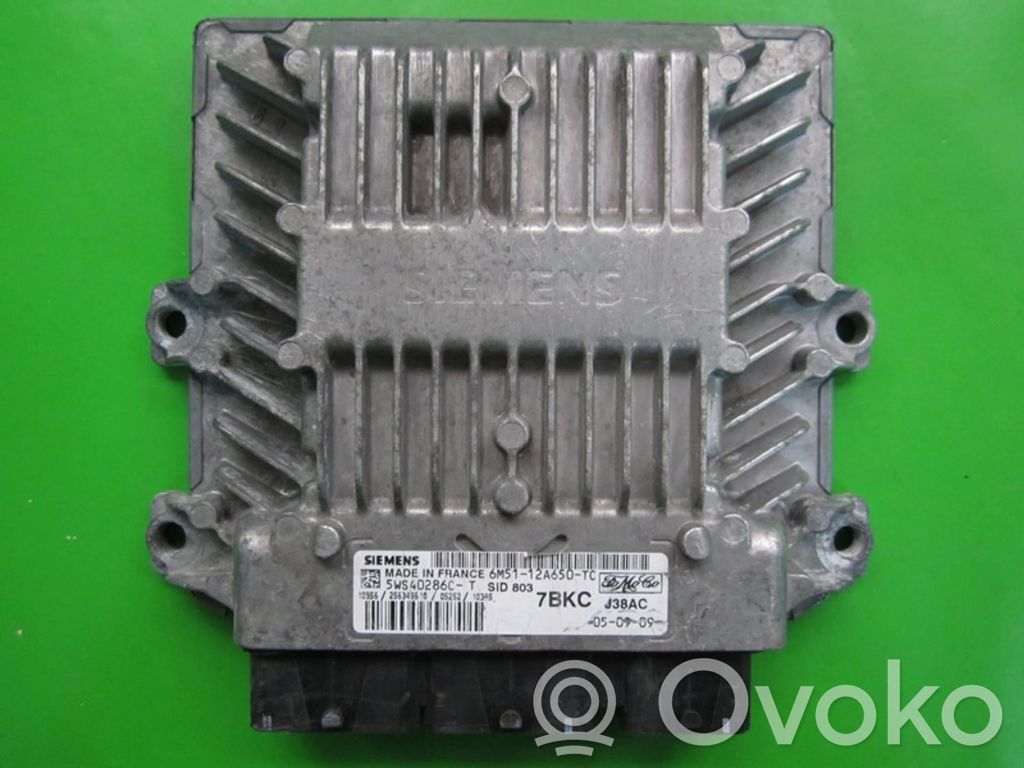 Ford Focus Engine control unit/module ECU 