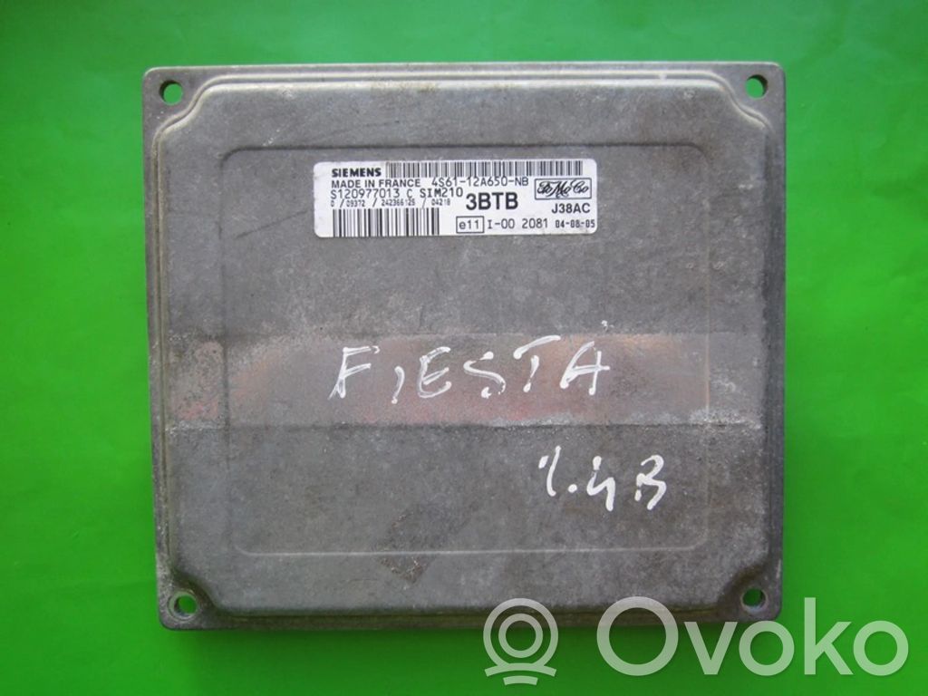 Engine control unit/module ECU   4S6112A650NB,S120977013C