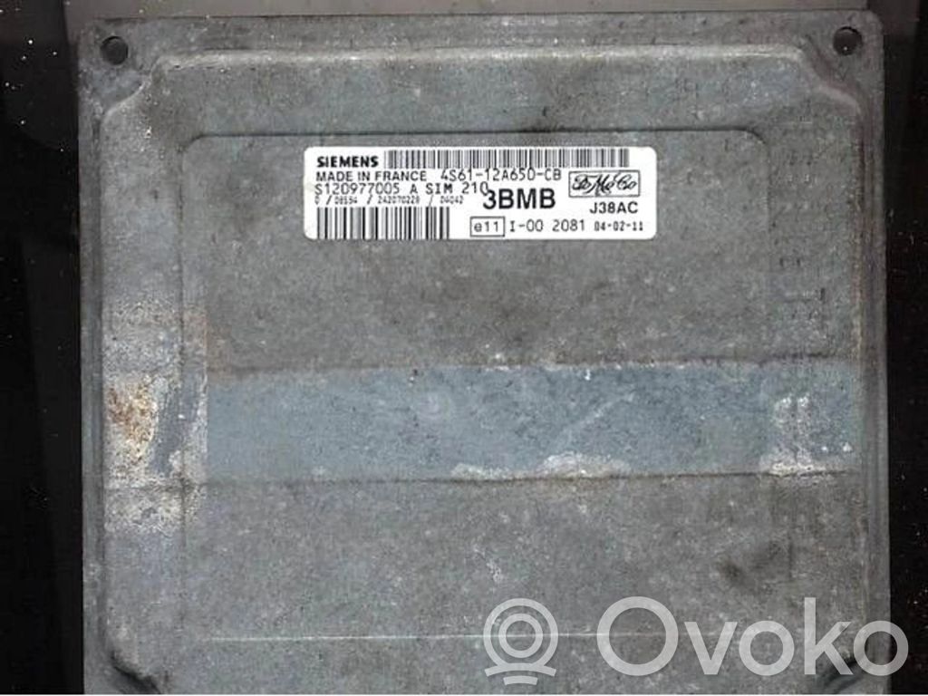 Ford Fiesta Unidad de control/módulo ECU del motor 